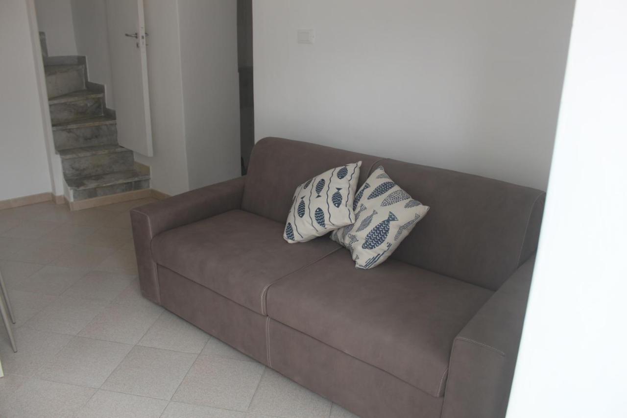 Camere Dieci Maggio- Beb Dory, Nemo, Guizzo Ponza Exterior foto